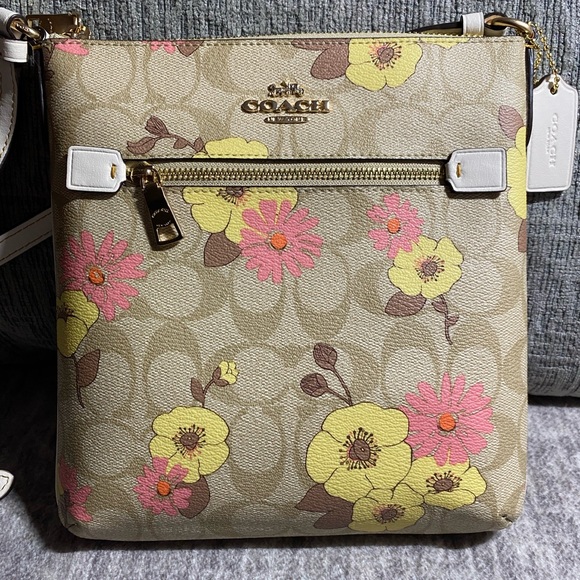 Coach Mini Rowan File Bag Floral Cluster Print NWT with dust bag - Picture 1 of 13